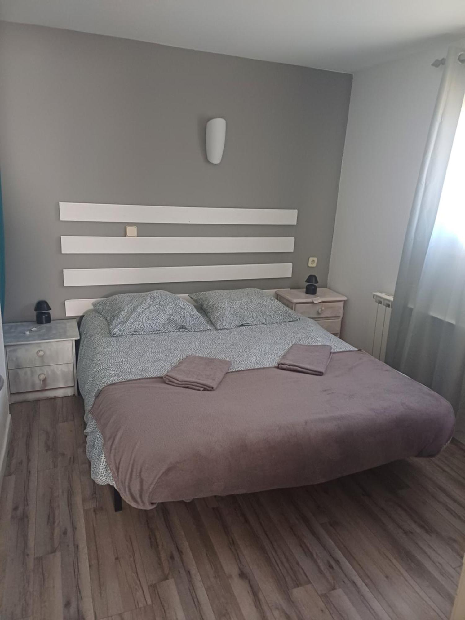 Appartement De Vacances En Cerdagne Bourg-Madame Exterior foto